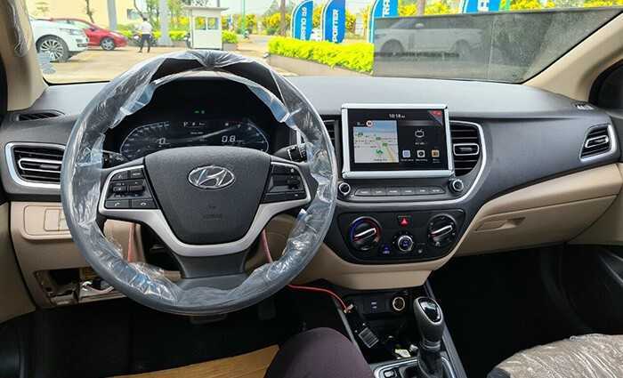 Hyundai Accent 1.4 AT 2022-4