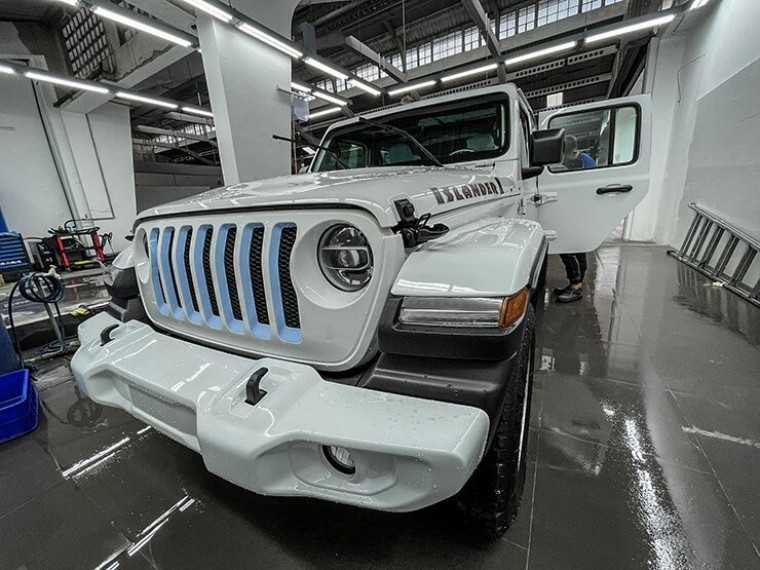 Jeep Wrangler bản độ