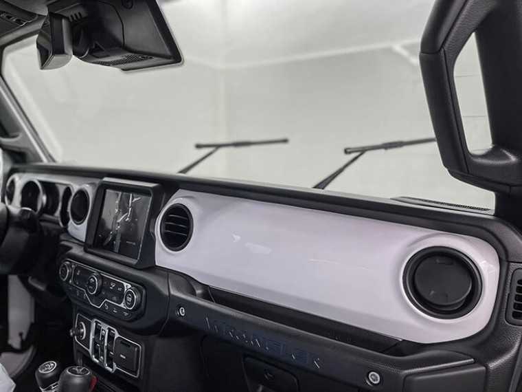 Jeep Wrangler bản độ