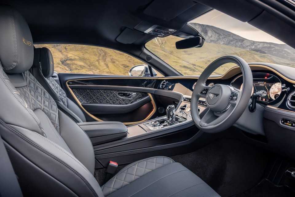 Ngắm xe sang Bentley Continental GT Mulliner vừa ra mắt-7
