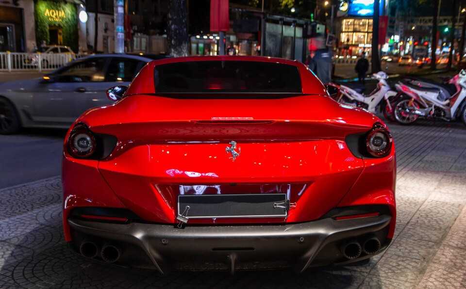 Ferrari Portofino M-8