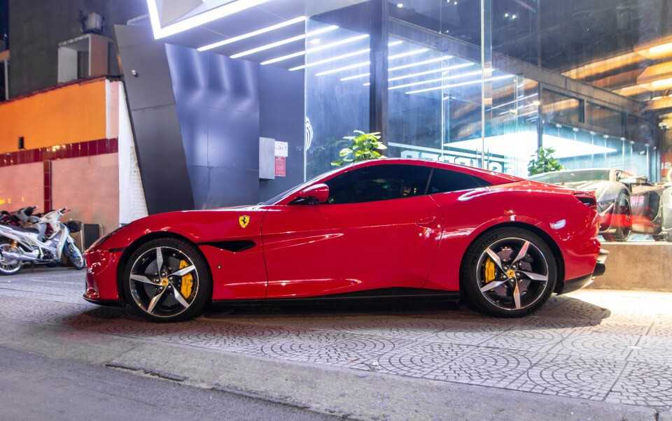 Ferrari Portofino M-11
