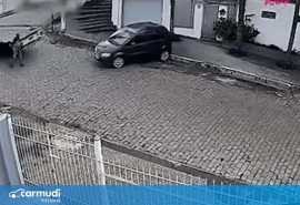 Pha cứu hộ ô tô cồng kềnh và cái kết không thể ngờ