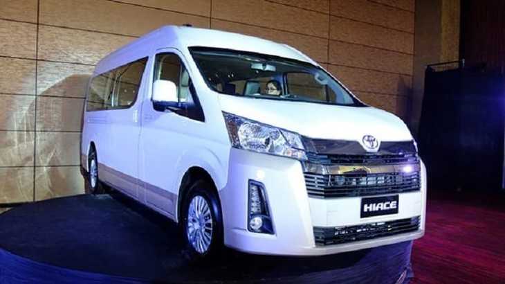 Toyota Hiace-9