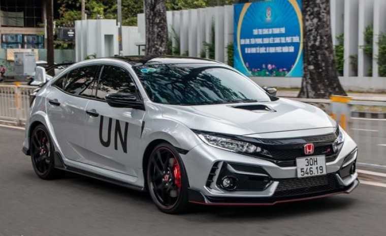 Honda Civic Type R chốt giá 24 tỉ đồng tại Việt Nam