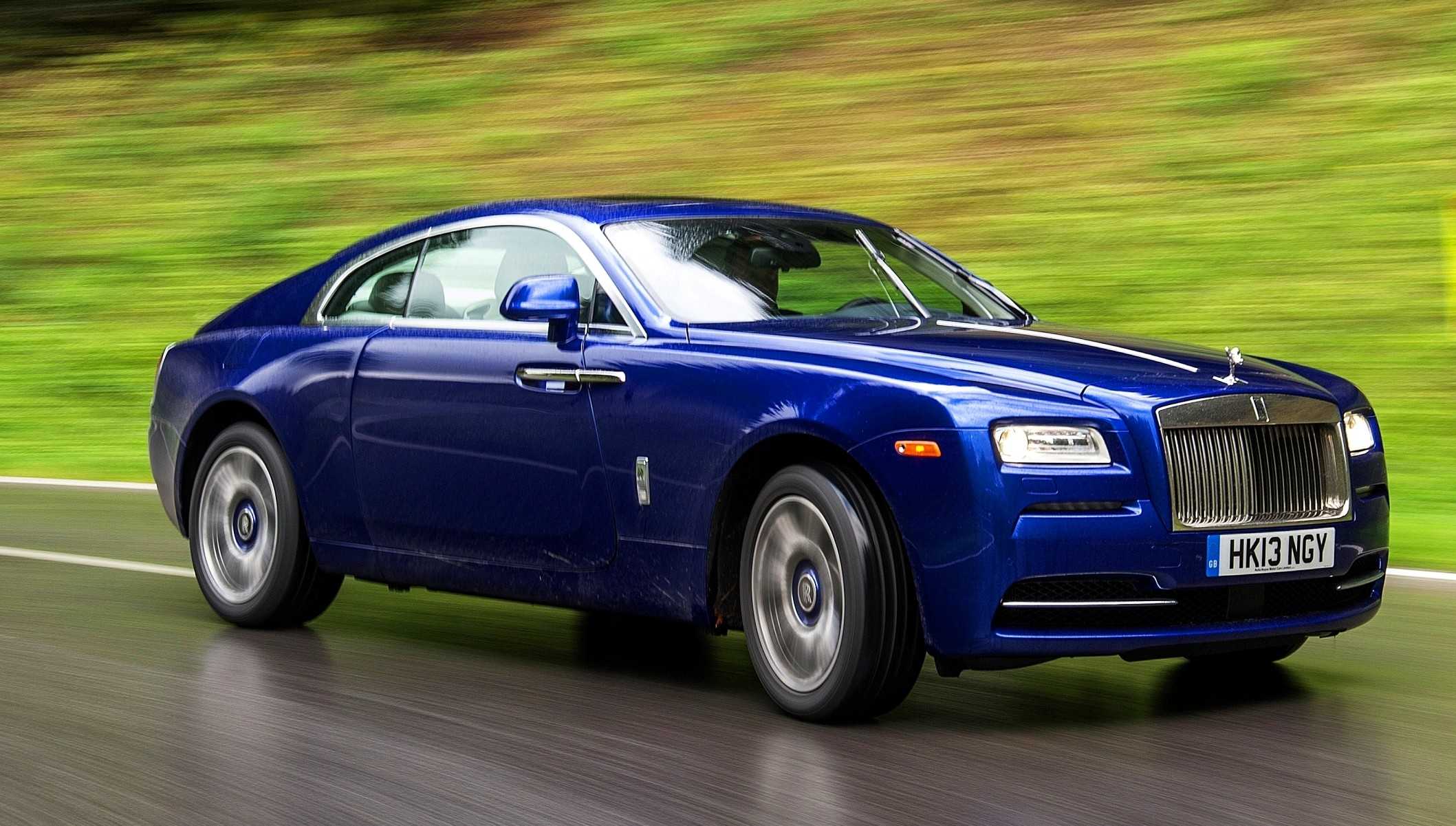 Rolls Royce của nước nào?Cửa Hàng Xe Chính Hãng Việt Nam