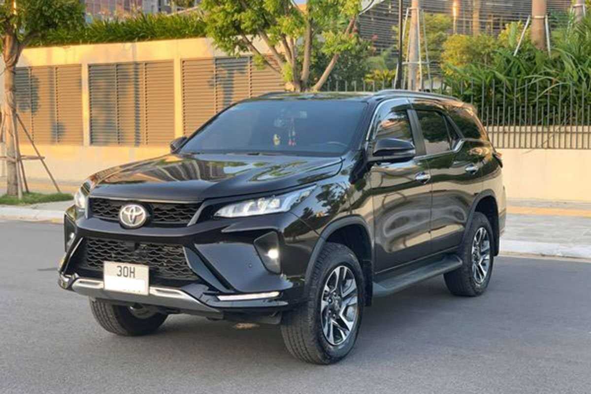 “Vua giữ giá” Fortuner Legender lỗ nặng 30% sau 2 năm lăn bánh
