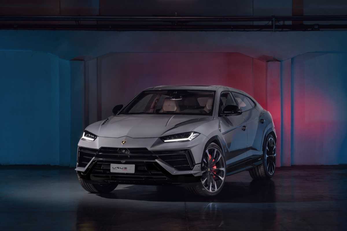 Giá, hình ảnh và thông số kỹ thuật của Lamborghini Urus 2023