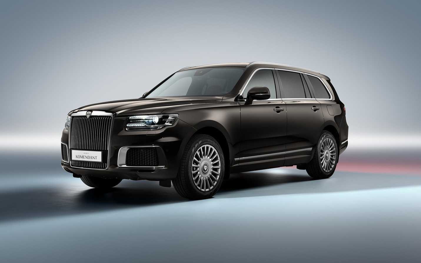 Rolls-Royce Cullinan SUV: giá và thông số kỹ thuật cho năm 2023