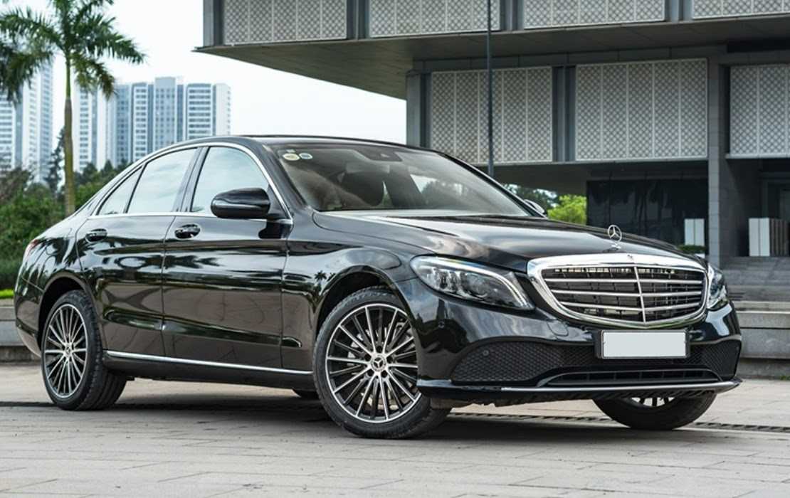 Mercedes C250: 2023 giá và thông số kỹ thuật