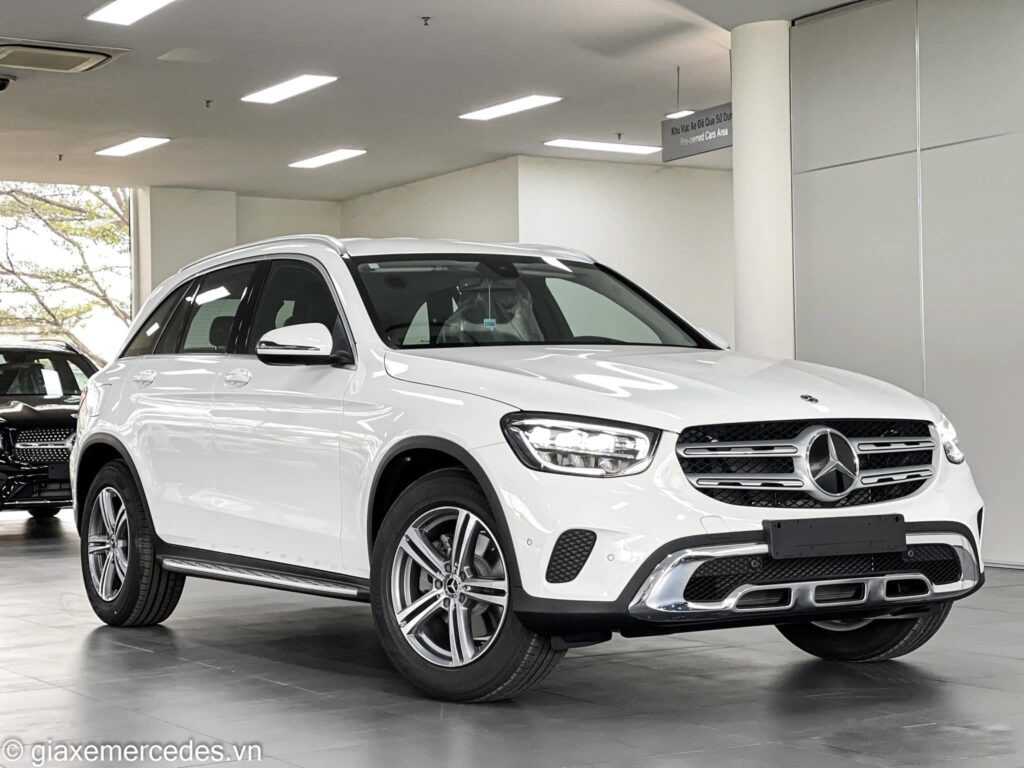 Mercedes GLC 200: Giá và thông số kỹ thuật 2023