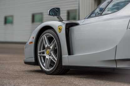 Nhân viên giao hàng lái siêu xe Ferrari Enzo gây tai nạn chi phí sửa chữa lên tới hơn 10 tỷ VNĐ #40 Nhân viên giao hàng lái siêu xe Ferrari Enzo gây tai nạn chi phí sửa chữa lên tới hơn 10 tỷ VNĐ