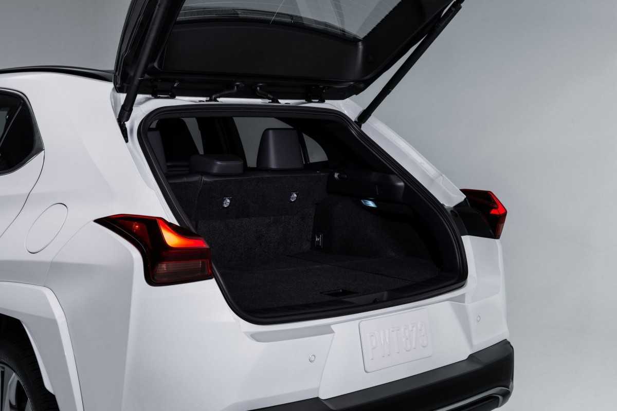 Lexus UX 200h: giá và thông số kỹ thuật mới nhất năm 2023