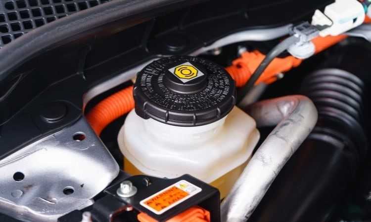 Cẩm nang dầu nhớt dành cho xế yêu mà bạn nên biết