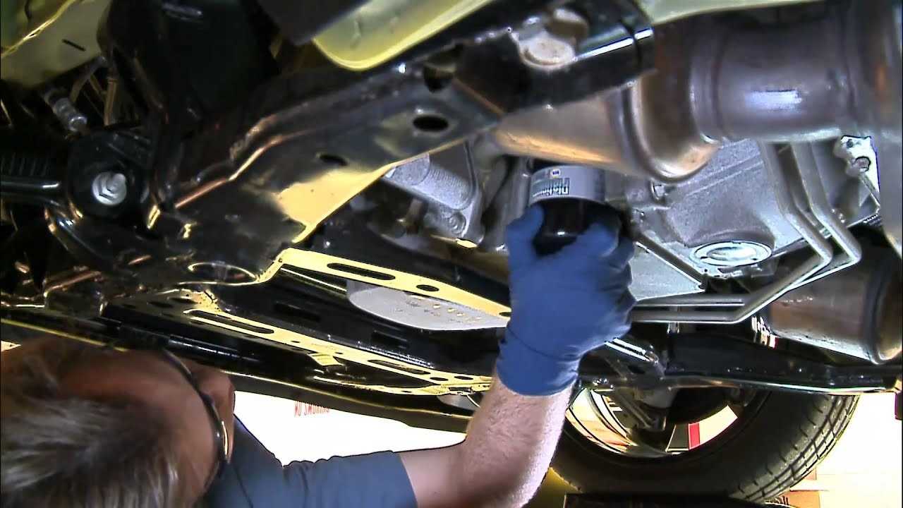 5 sai lầm khi thay nhớt khiến chủ xe mất tiền oan