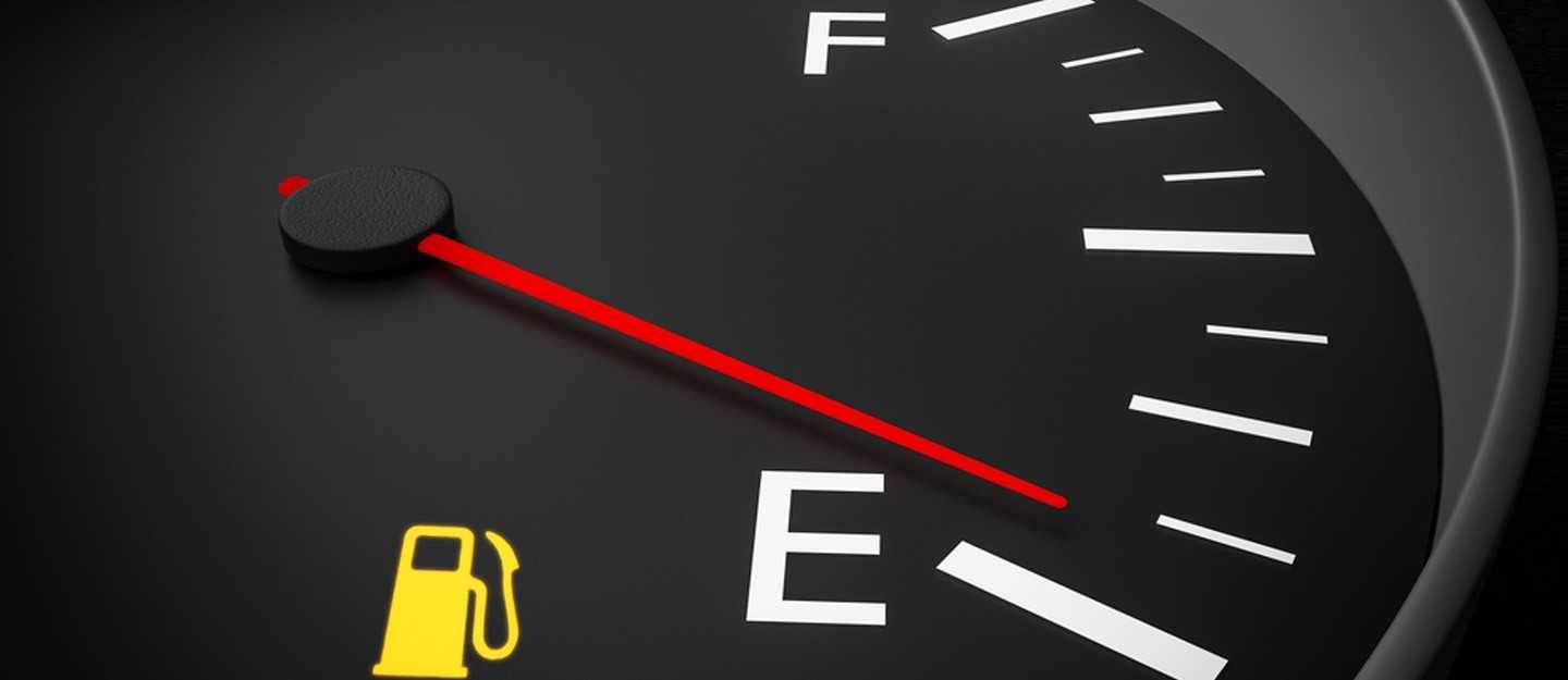 8 thói quen xấu đang dần phá hủy xe của mỗi ngày